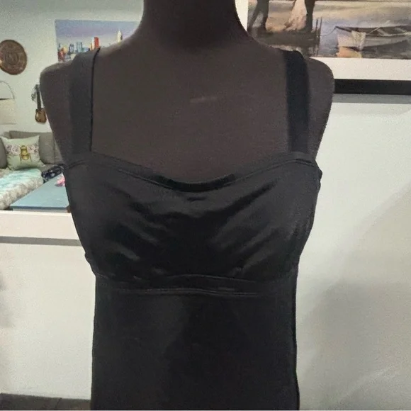 ❤️Athleta Suzanna Pura Swimwear- 36 B/C - Picture 3 of 5